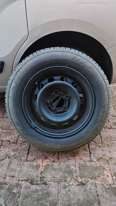 Koło - felga + opona - BMW 5x120 - 195/65 R15 Michelin MXT