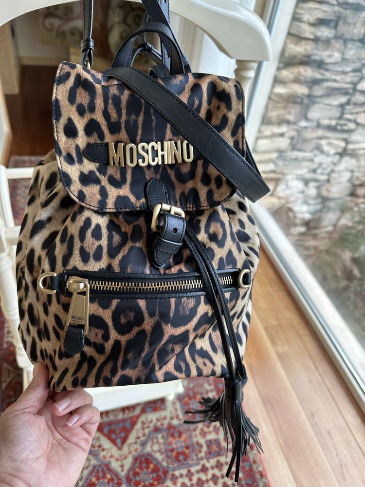 Mala mochila moschino original Santa Maria Da Feira Travanca Sanfins E Espargo OLX.pt