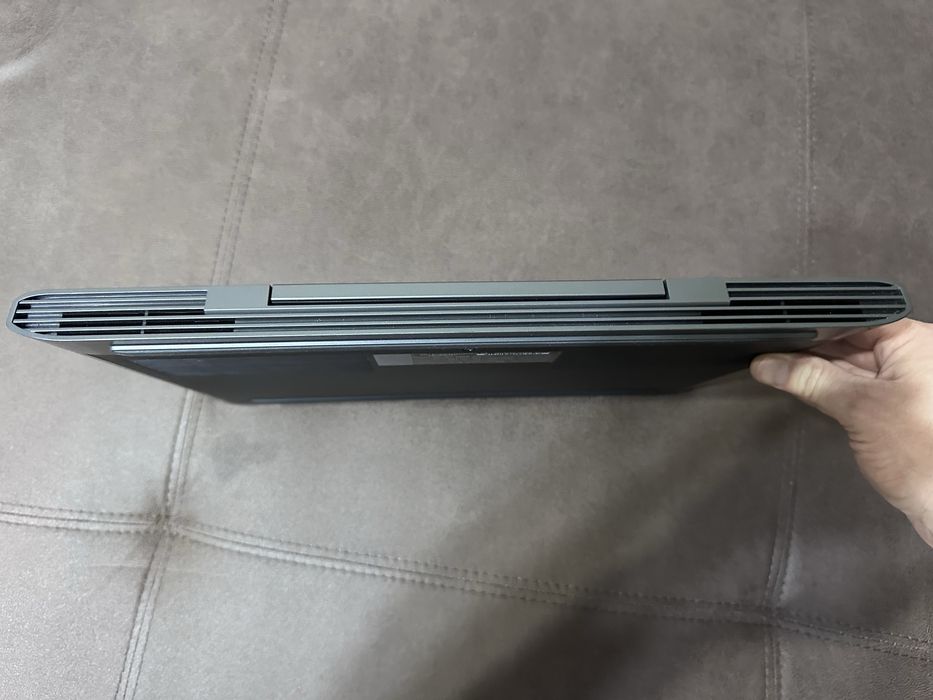 Ноутбук Dell Inspiron G5 15 5587