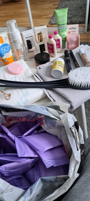 Mega zestaw kosmetyczny/ łazienkowy/ higieniczne.