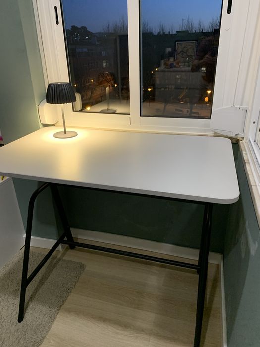 Secretária IKEA - ótimo estado