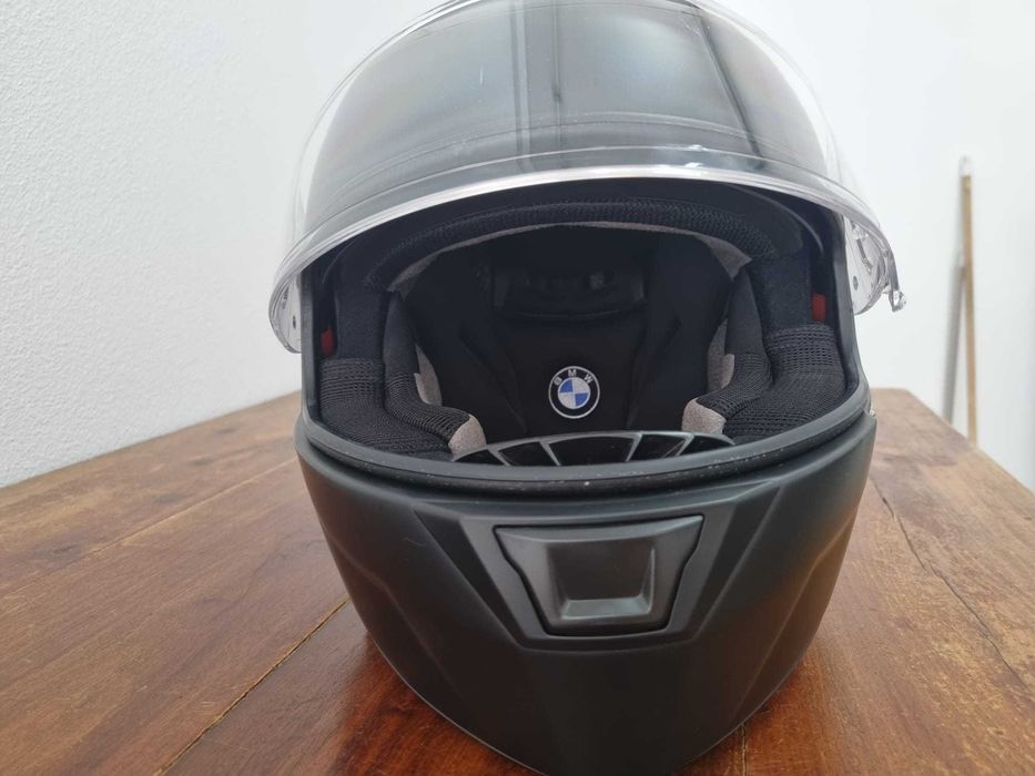 Capacetes BMW com coluna e microfone