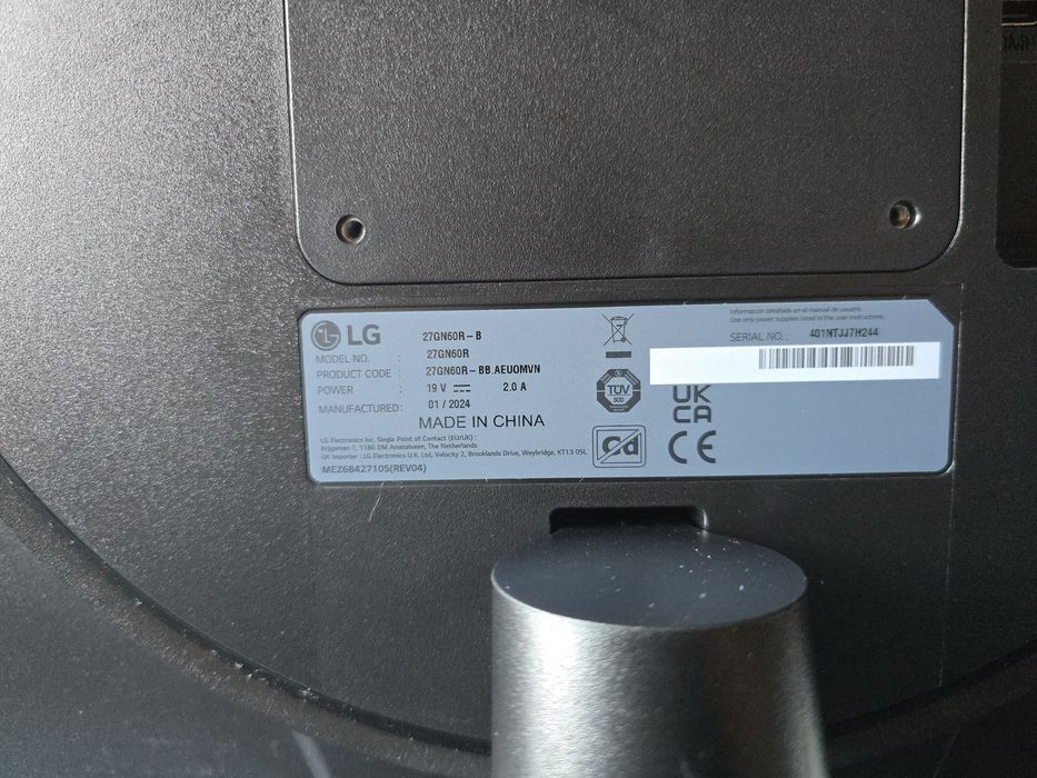 Monitor Gaming LG UltraGear 27" 144Hz IPS - Muito Bem Conservado"