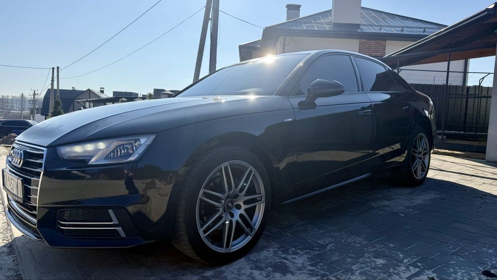 Audi A4 Sline 2017р