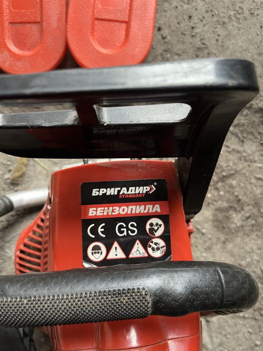 Продам полностью исправную бензапилу