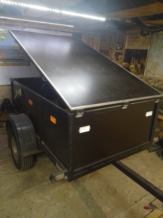 Причіп для легкового автомобіля