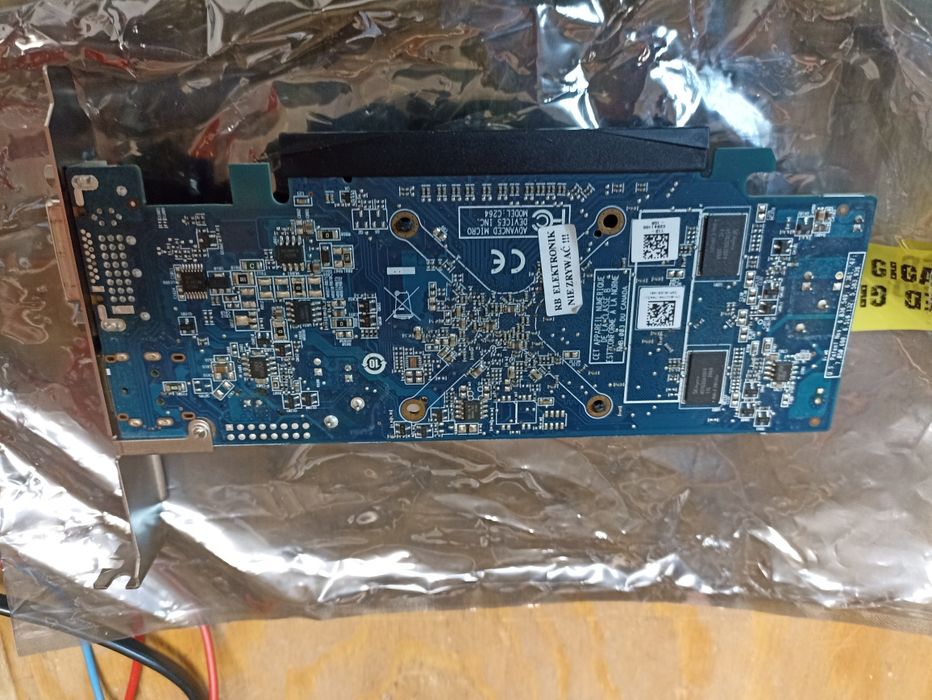 Karta graficzna AMD Radeon 6450,  ATI-102-C26405