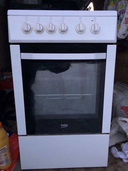 Kuchenka  Beko .Możliwy dowóz.