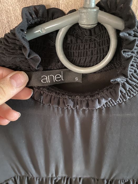 Женское плаье черное