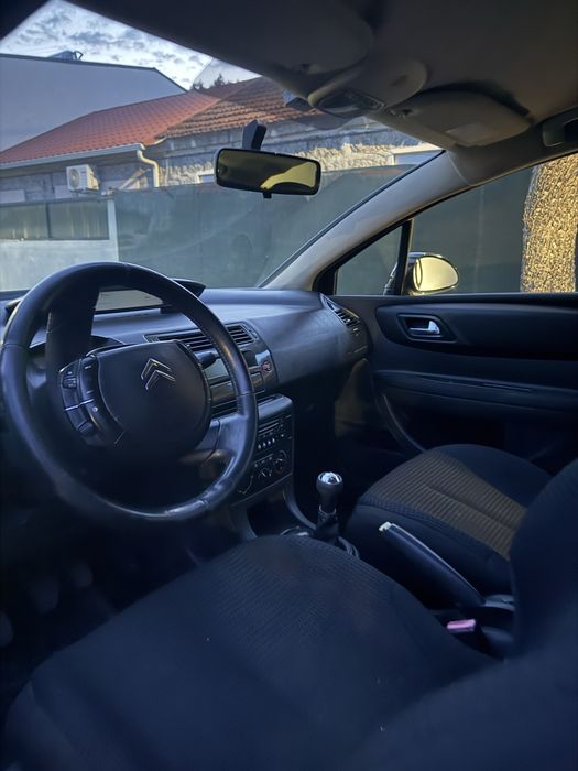 Citroën C4 1.4 | 2006 | 190.777 km | Muito Bom estado