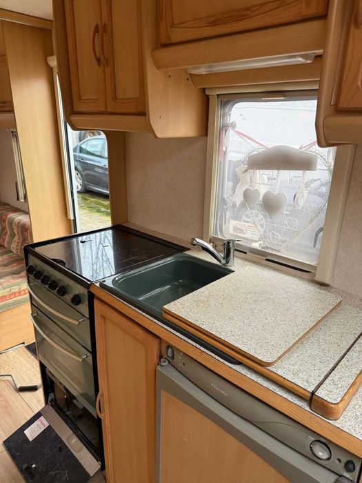 Caravana Inglesa Amara