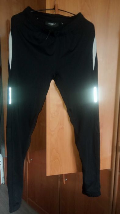 Męskie spodnie sportowe Protouch Intersport r.L wiosna/jesień/zima