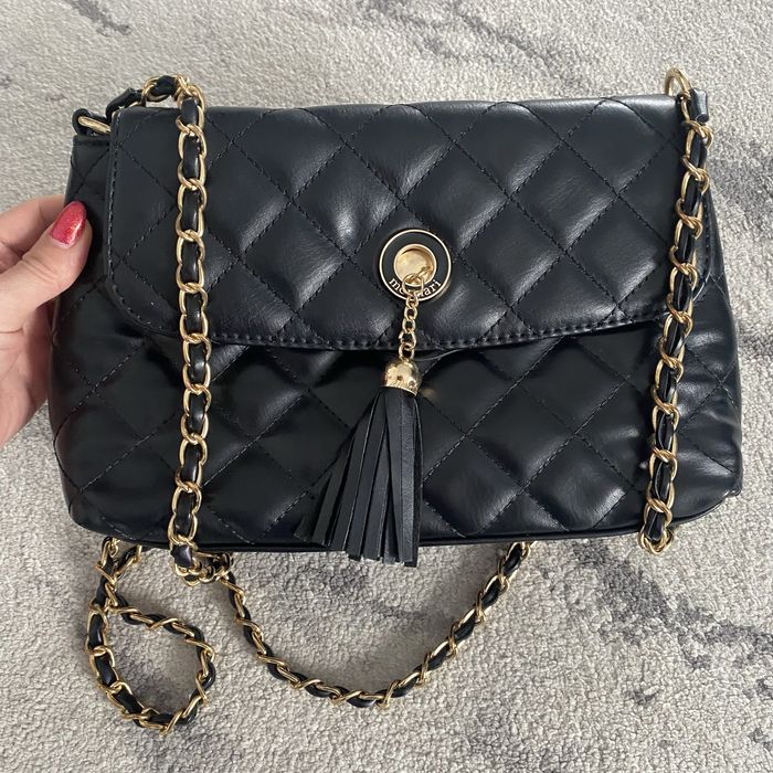 Czarna torebka Monnari