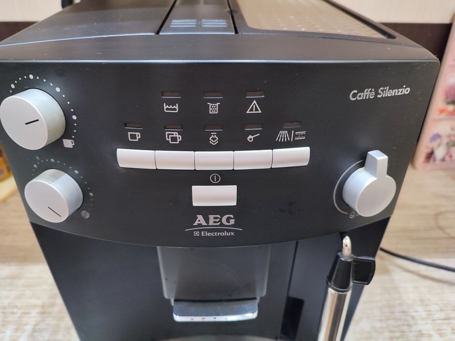 Кавомашина AEG Electrolux Caffe Silenzio