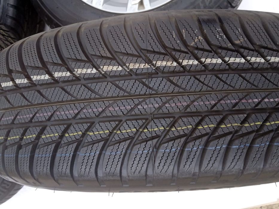 Felgi opony Koła 5x112  17 cali bridgestone 215/65 tiguan II