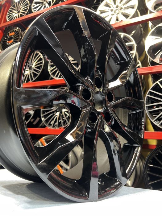 Komplet alufelg 5x114.3 19”