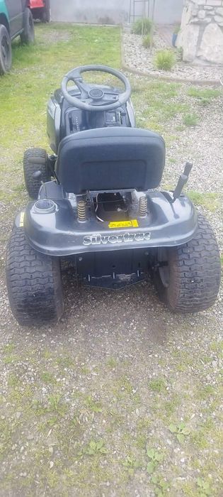 Traktorek do trawy MTD