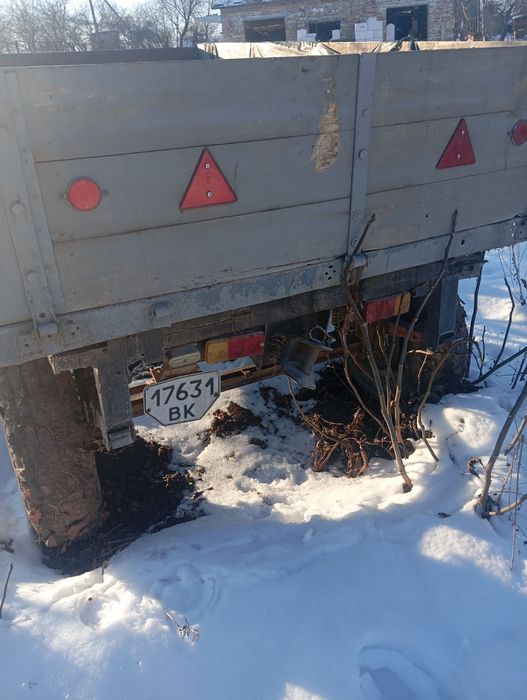 Продається прицеп 2птс 4