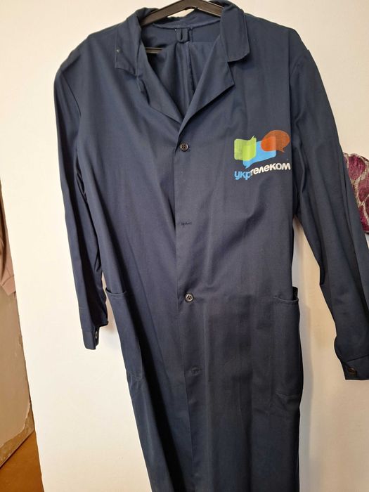 Женское кожаное пальто. Халаты мужские спецовочные