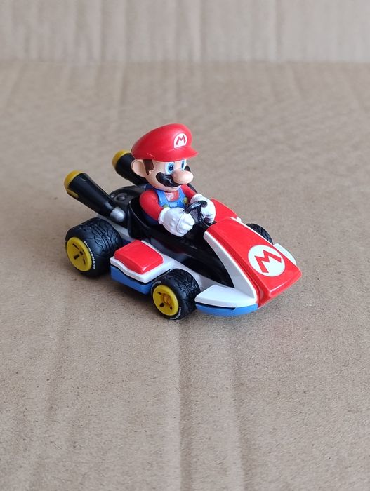 Колекційна машинка Mario Kart — Super Mario