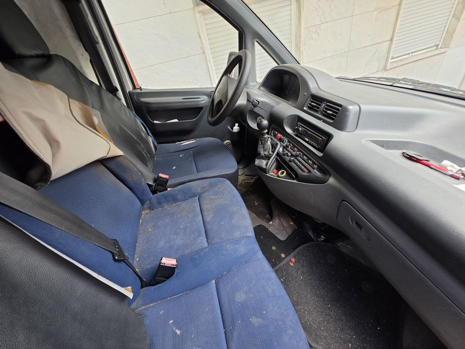 Citroën Jumpy 2.0 HDi 2007 — Avariada — Venda no estado em que se encontra