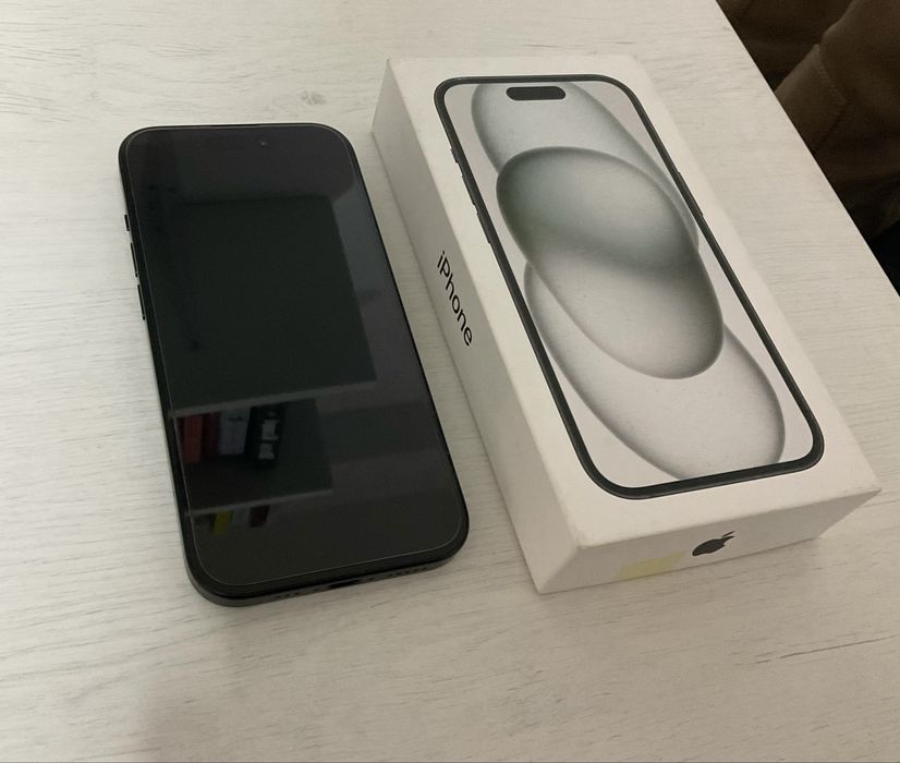 Iphone 15 preto em excelente estado