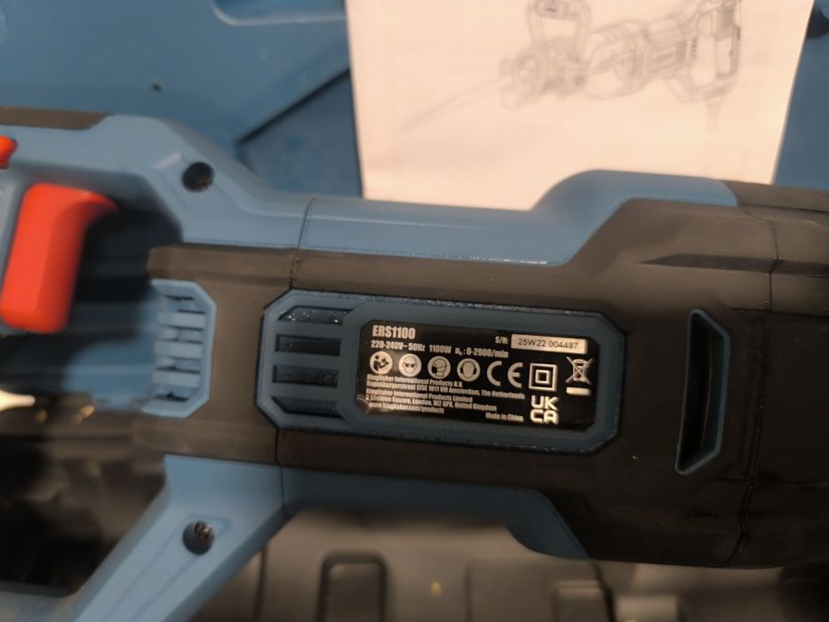 Piła szablasta elektryczna Erbauer 1100 W