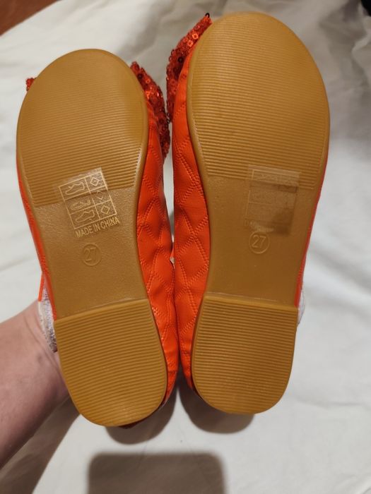 Святкові туфлі червоні 27 розмір