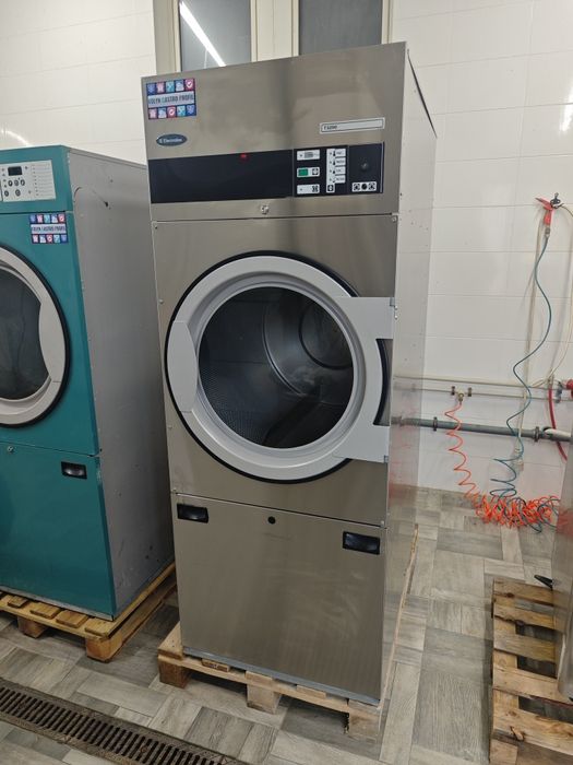 Професійна сушильна машина Сушка 14/16кг Electrolux T3290