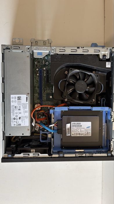 Системний блок Dell 7040 SFF Intel Core i5-6500 8Gbddr4 256Gb SSD