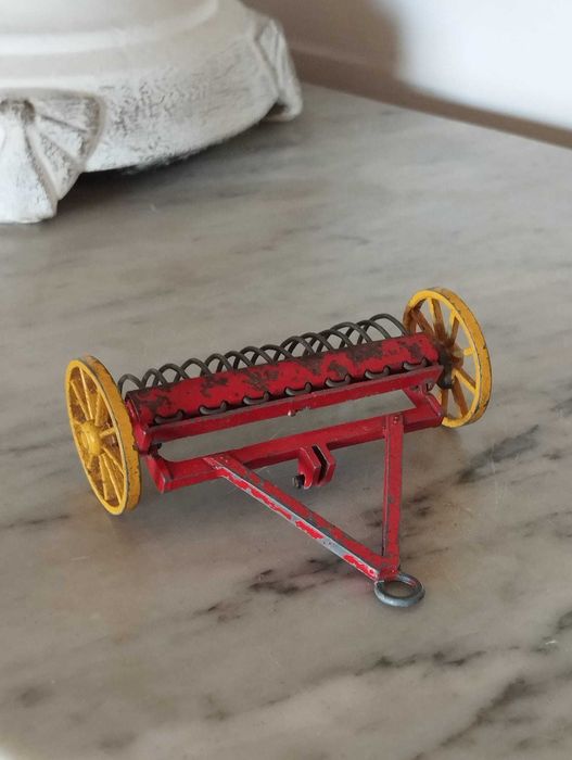 Dinky Toys No. 324 Feno - Raro