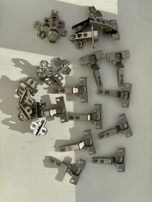 Мебельные петли Hettich