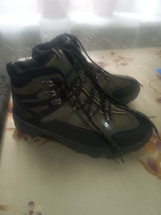 Трекінгові ботинки чоловічі