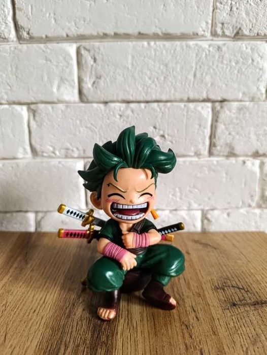 Figurka Roronoa Zoro – One Piece (z pudełkiem!)