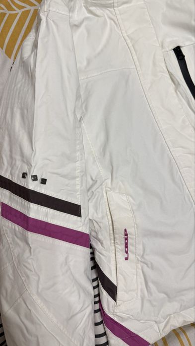 Лижна куртка  XS