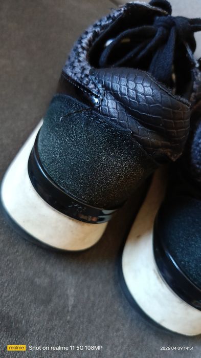 Sneakersy XTI 140094.