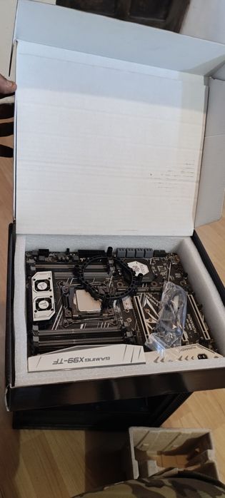 X99 - TF Huananzhi
