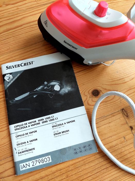 Ferro de engomar a vapor