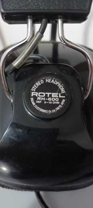 Headfones  Rotel anos 70