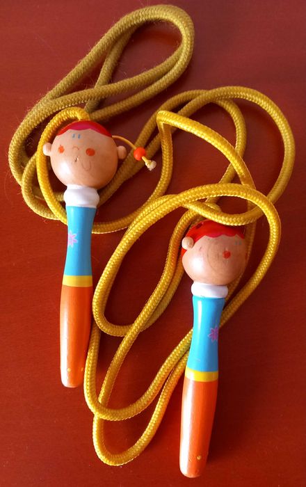 Cordas de saltar infantis