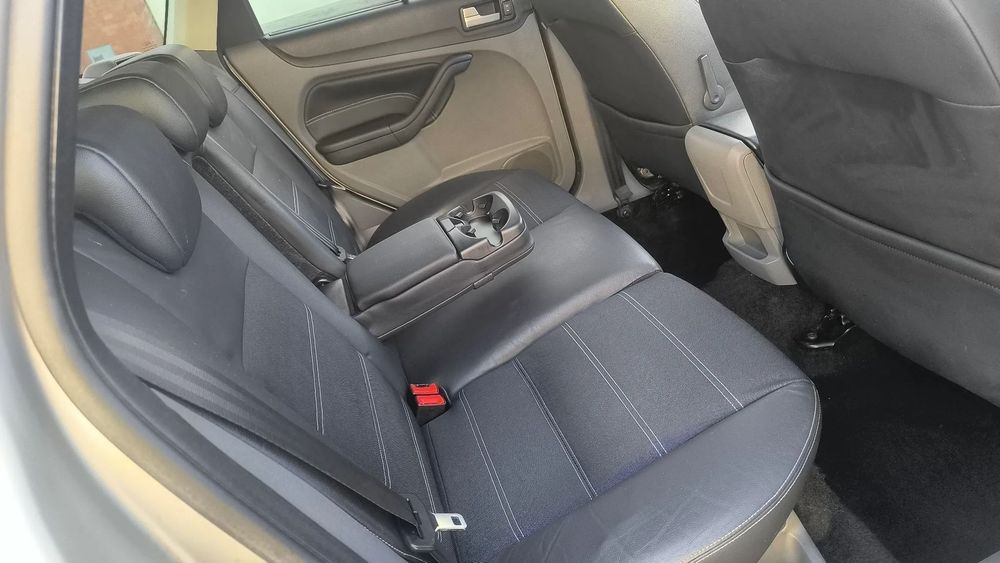 Ford Focus SW 1.6 TDCi Titanium 17