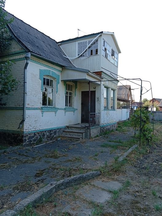 Продам будинок під ремонт