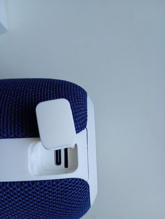 Głośnik Bluetooth PANTONE PT-BS 01 1N