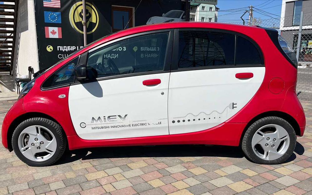 Mitsubishi i-MiEV 2010