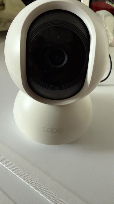 Camara vigilancia Tapo C200C