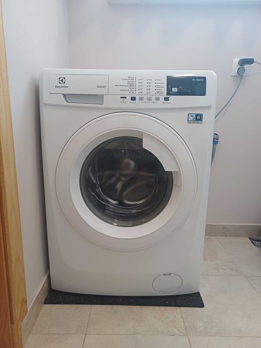 Pralka Electrolux FlexCare 7 kg – sprawna, zadbana