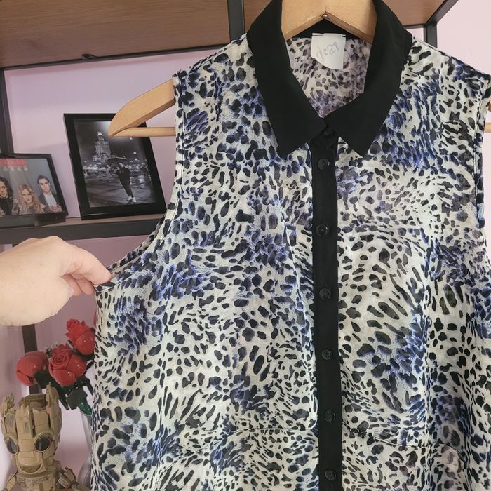 Damska bluzka bez rękawów