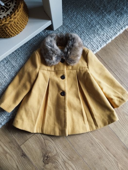 86cm musztardowy płaszczyk, płaszcz dziewczęcy