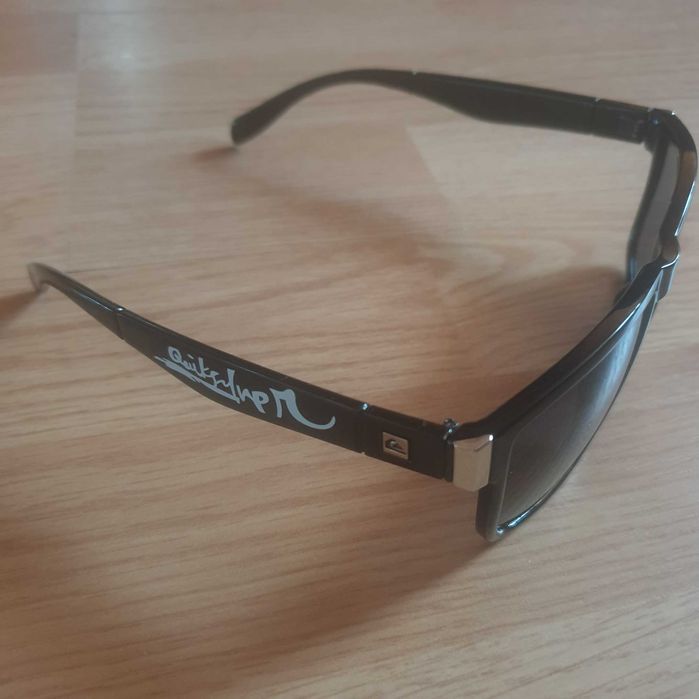 Quiksilver okulary przeciwsłoneczne uniseks czarne