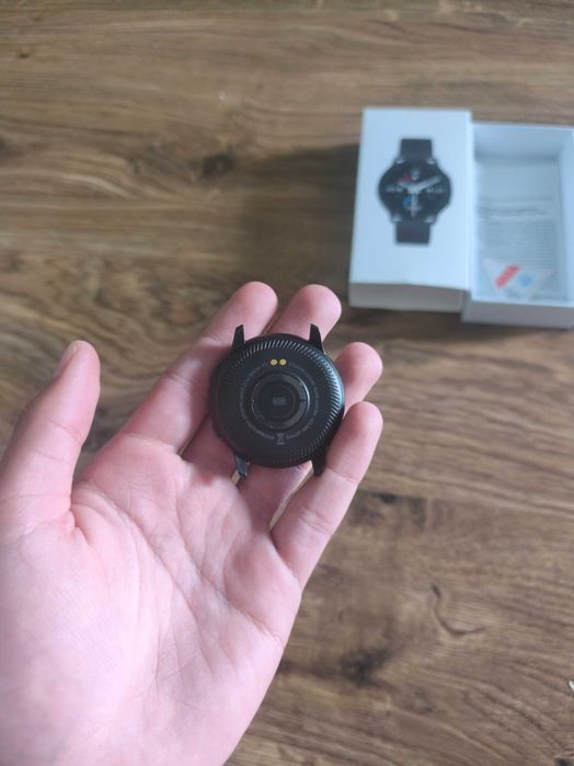 Smartwatch zegarek E637